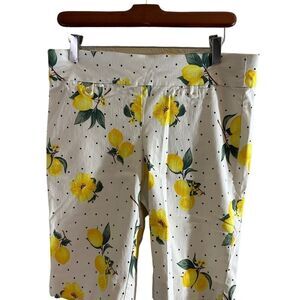 NYCC New York Clothing Co Womens Size 10 Lemon Floral Polka Dot Bermuda Shorts
